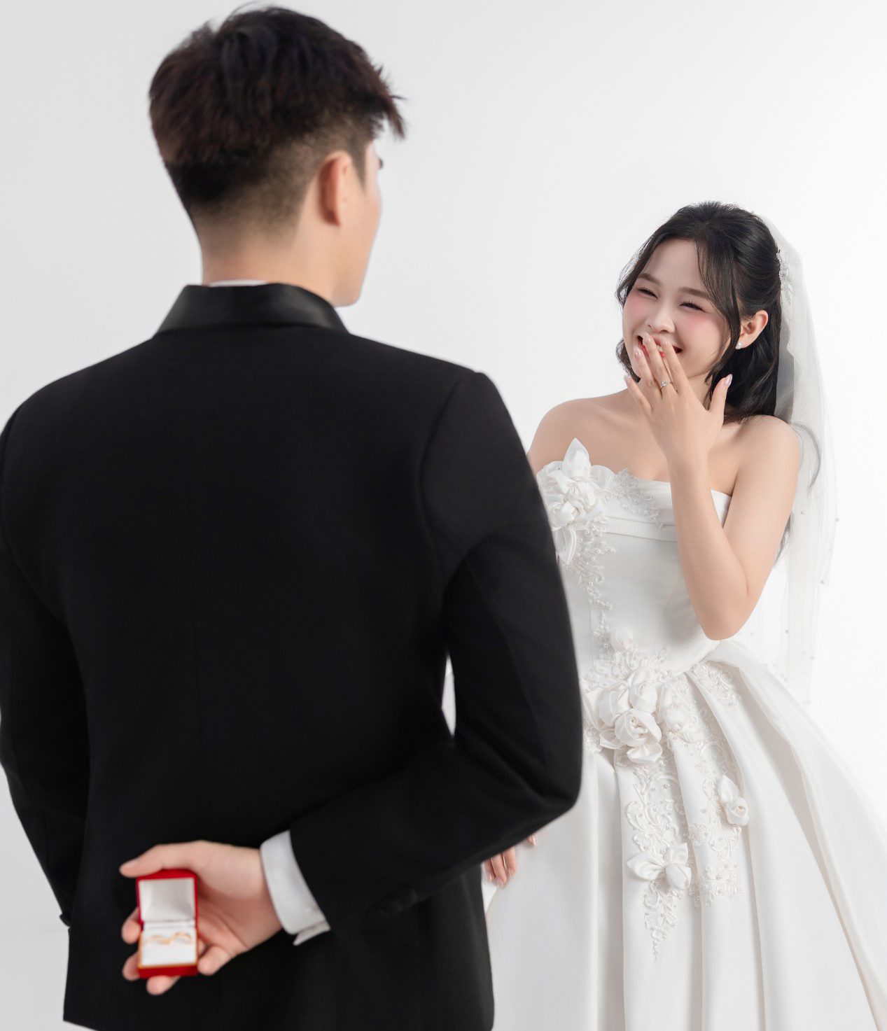 THIỆP CƯỚI LONG ❤ THUÝ