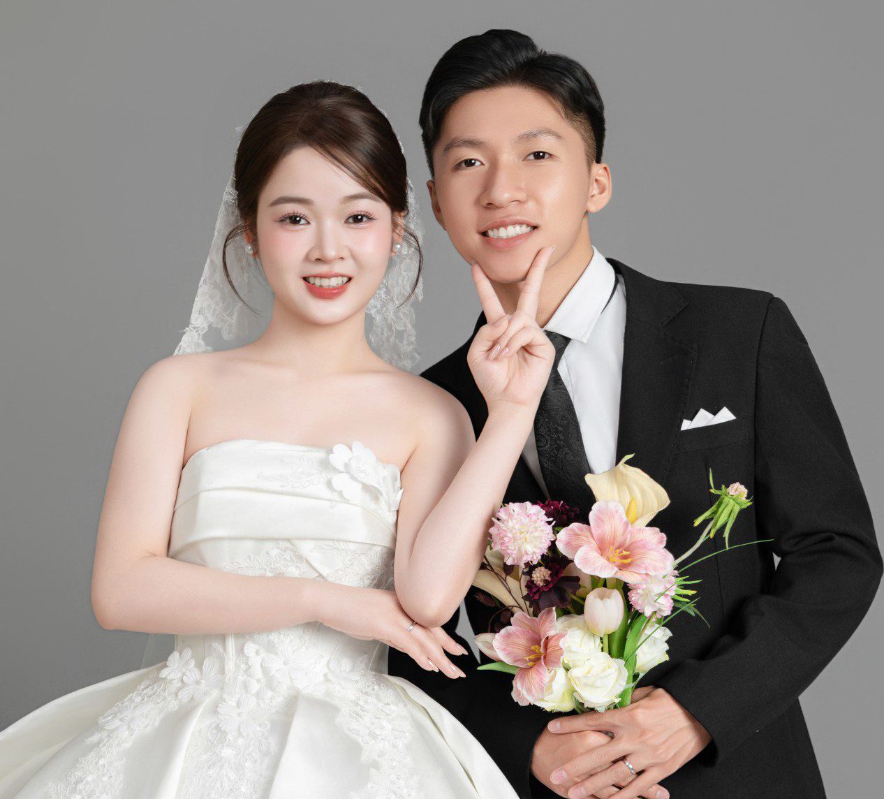 THIỆP CƯỚI VINH ❤ NGỌC